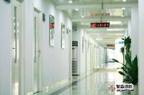 噴酒精消毒，遇明火燒傷，正確使用酒精消毒很重要